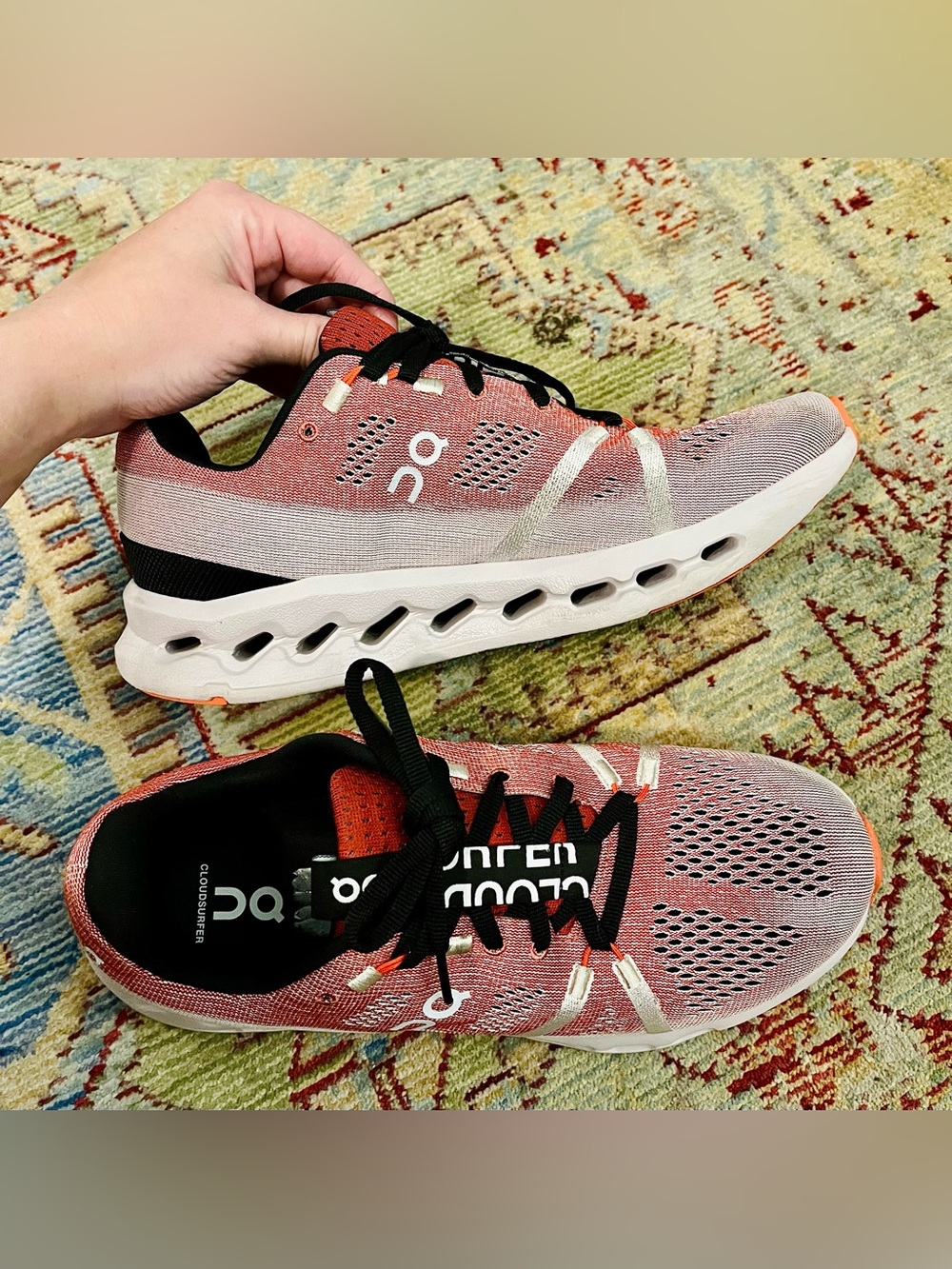 On Running Women’s Cloudsurfers Running Shoes - Picture 6 of 12